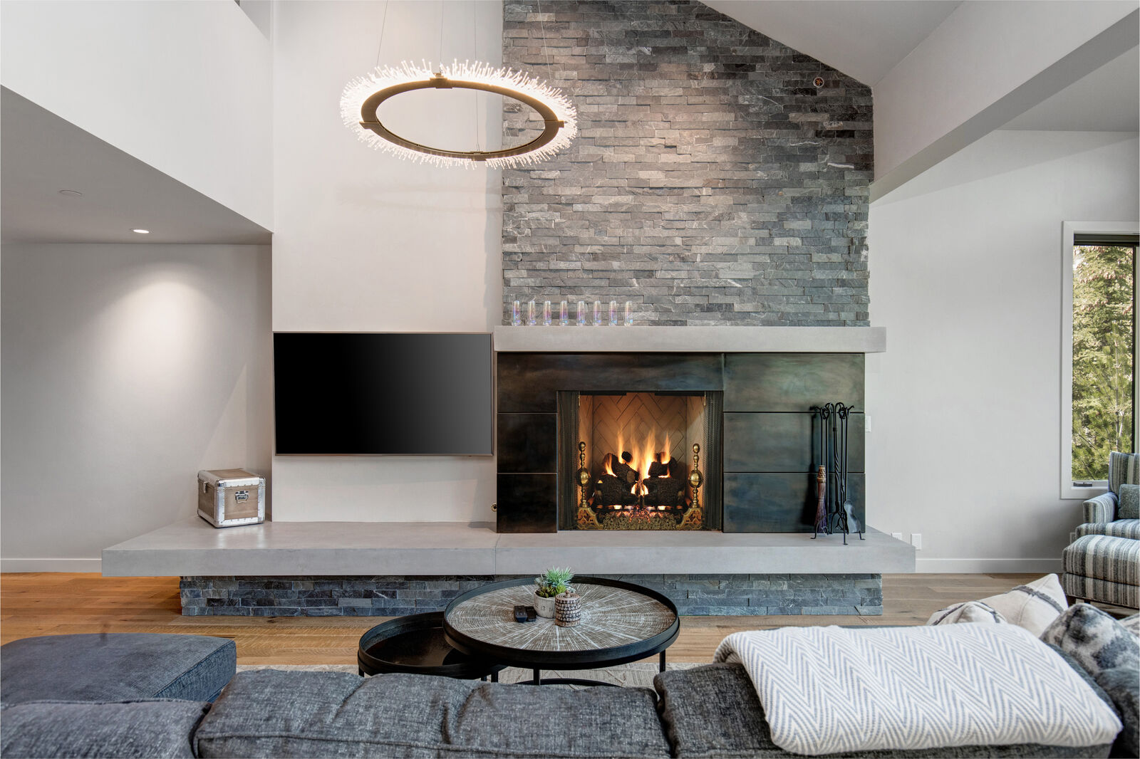 Belle House - Image 2